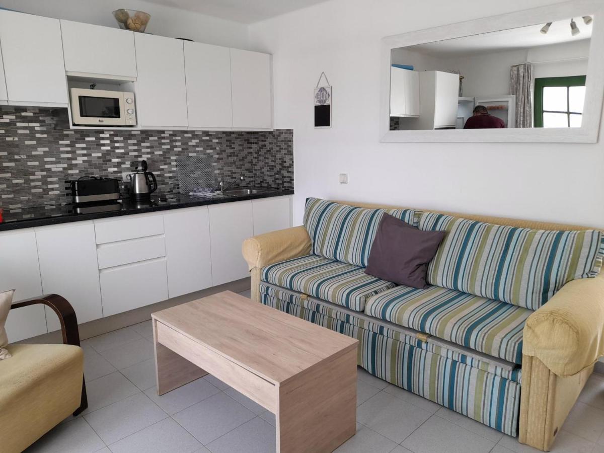 Fabulous 1-Bed Apartment In Puerto Del Carmen Пуерто дел Кармен Екстериор снимка