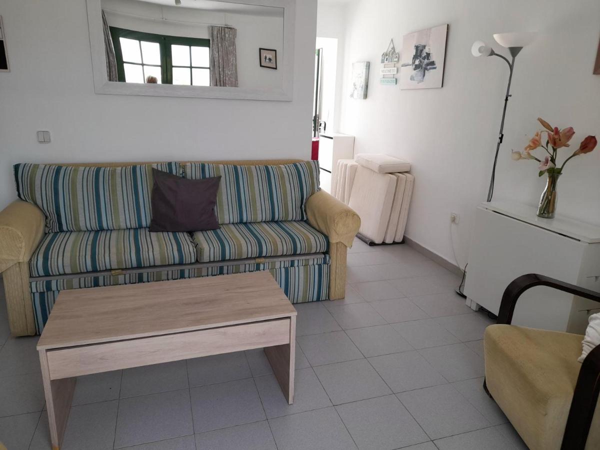 Fabulous 1-Bed Apartment In Puerto Del Carmen Пуерто дел Кармен Екстериор снимка