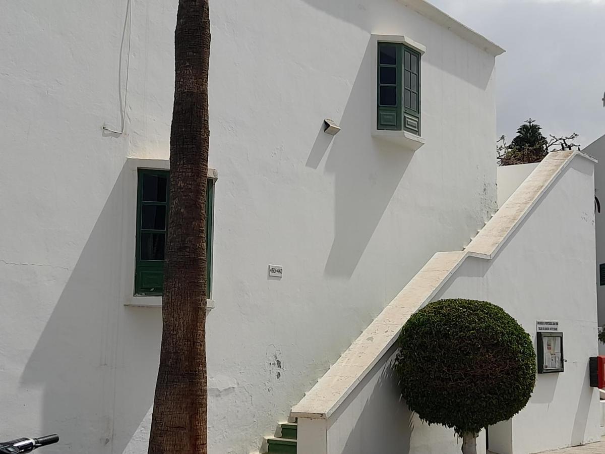 Fabulous 1-Bed Apartment In Puerto Del Carmen Пуерто дел Кармен Екстериор снимка